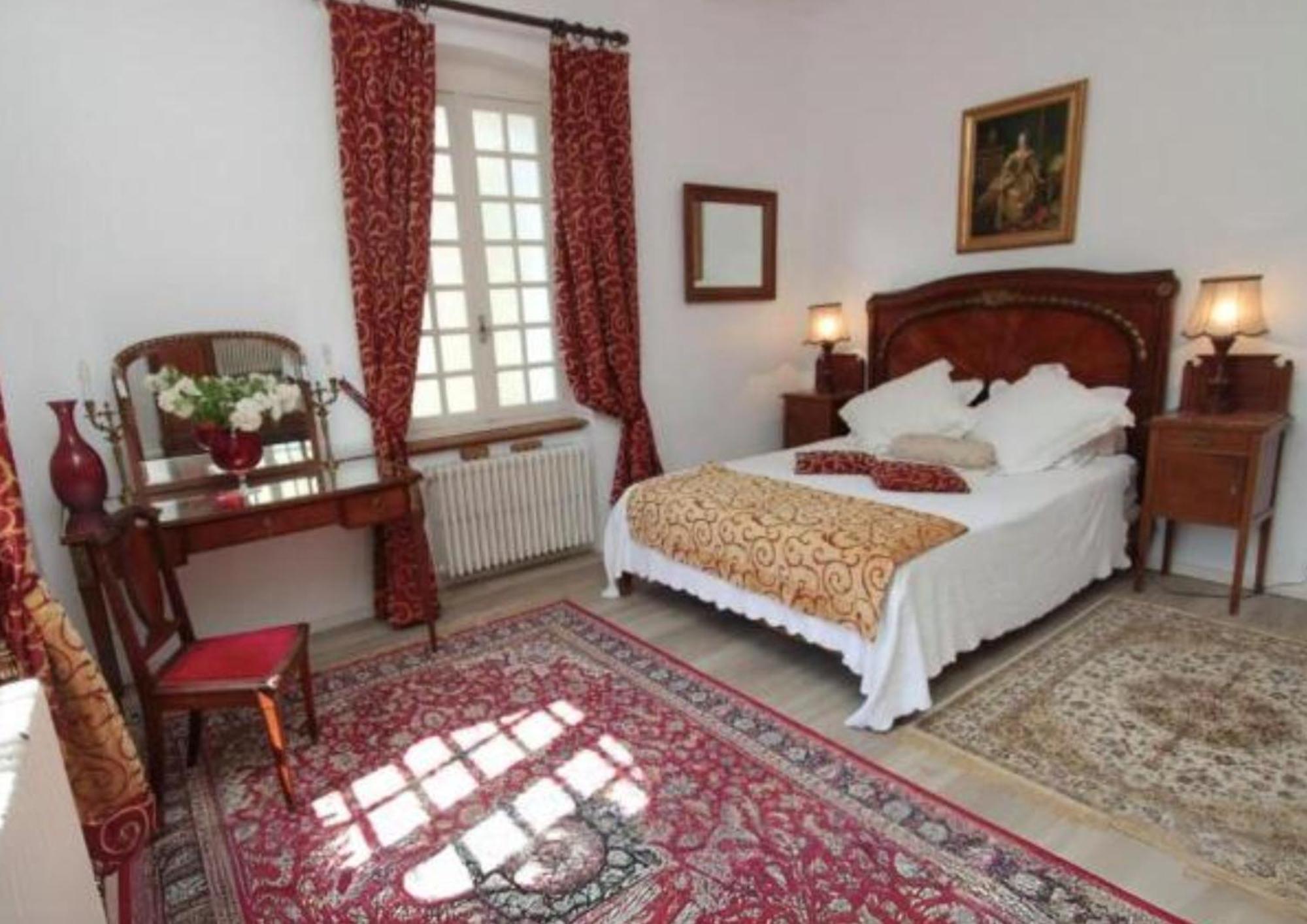 Villa Aimee Luxury Apartments With Heated Pool Vals-les-Bains Exteriör bild